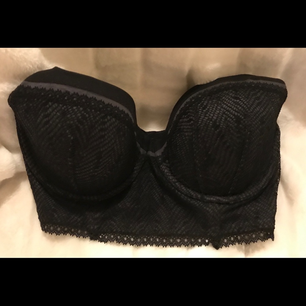 Victoria’s Secret Body by Victoria Longlined Demi